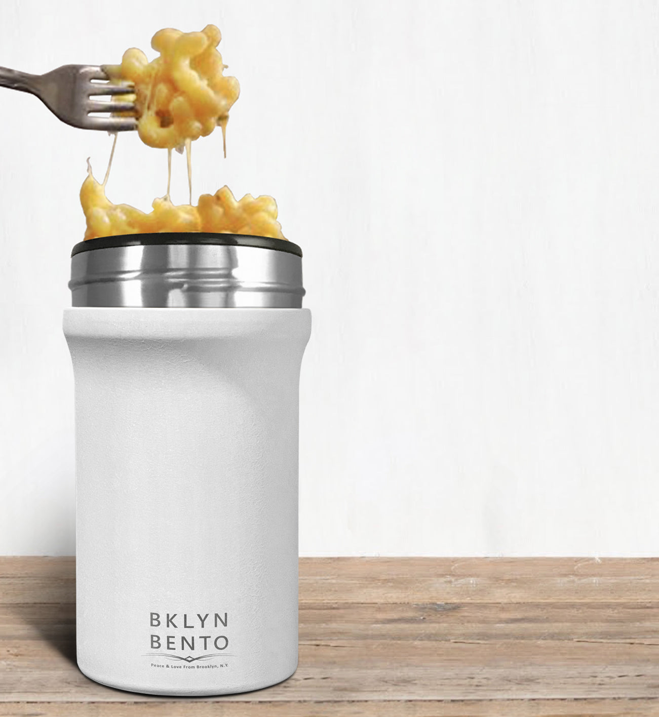 Bklyn Bento Stainless Steel Insulated Food Thermos with Bamboo Spoon, 100% Leak Proof Food Jar – Snow Crystal (Large / 20oz)