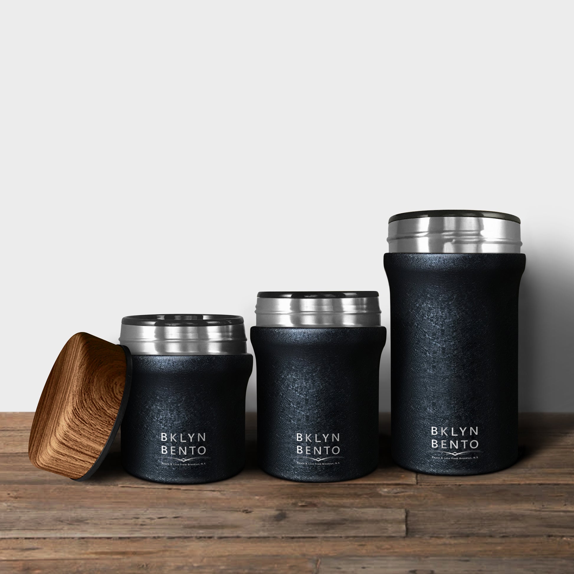 Bklyn Bento Small Insulated Food Jar with Bamboo Spoon in Cracked Coal